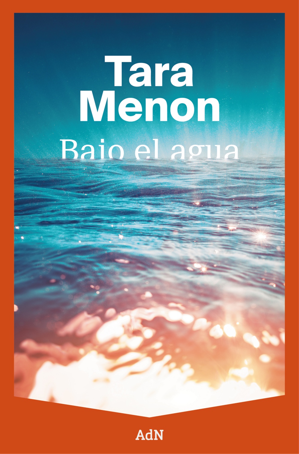 Bajo el agua - Tara  Menon 